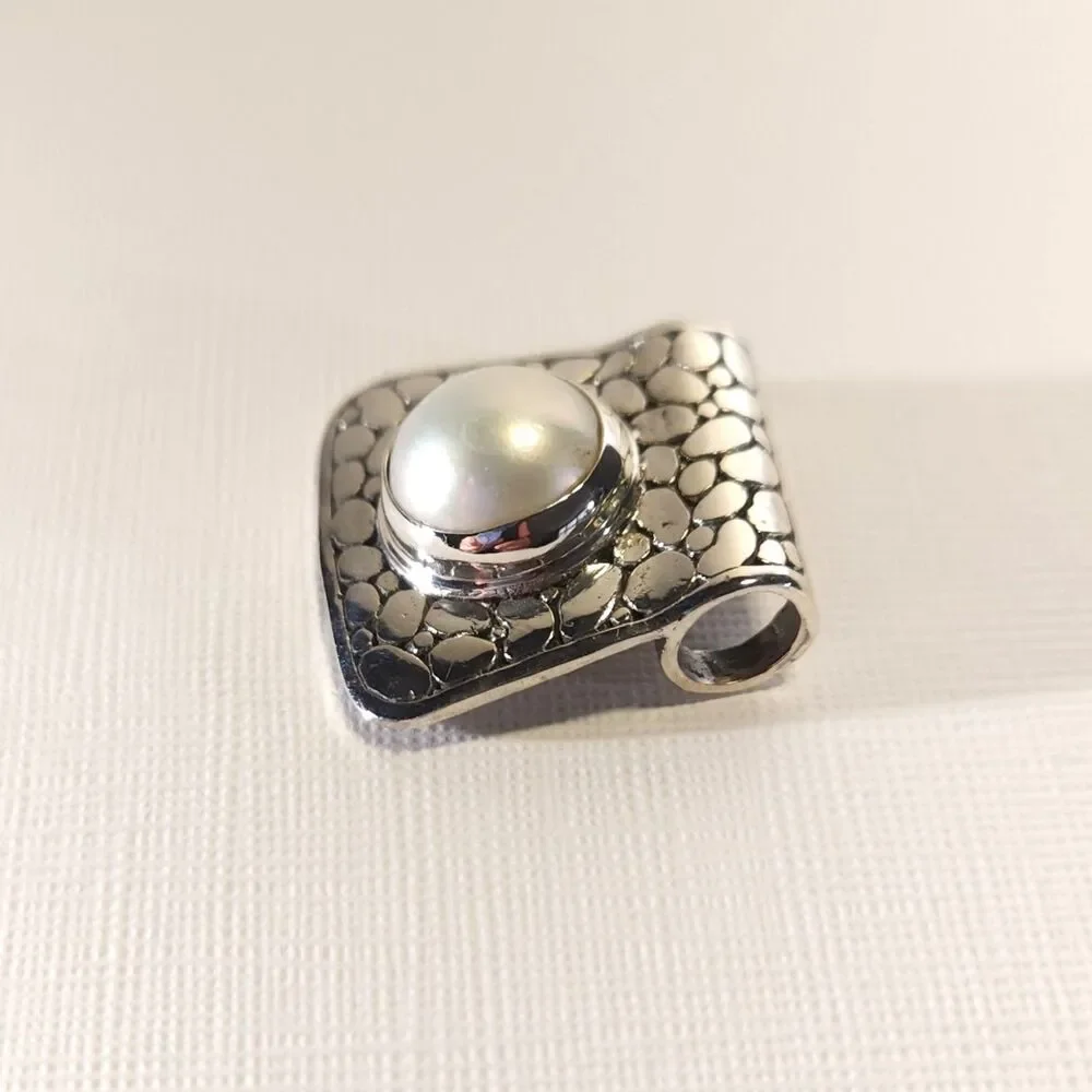 Mabe Pearl Bali Pendant Sterling Silver